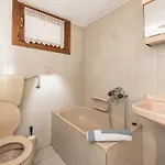 בית נופש Poli's House *
