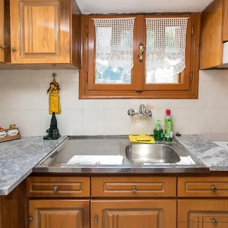 Poli's House Tatil Evi