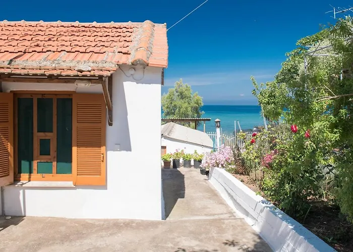 Poli's House Tatil Evi