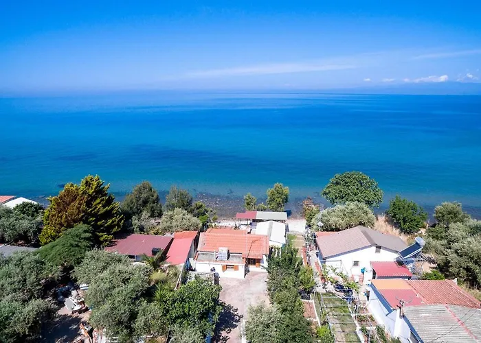 Tatil Evi Poli's House